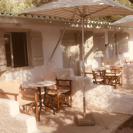 Barreira Beachfront Rooms 6 Kalamata Dış mekan fotoğraf